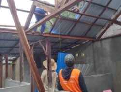 Terharu! Bpk. Nurcahyo Lihat Rumahnya yang Telah Direhab Satgas TMMD