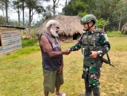 Satgas Yonif 614/RJP Jalin Hubungan Harmonis dengan Masyarakat di Kampung Ninabua