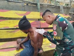 Satgas Yonif 614/RJP Berikan Pengobatan Gratis bagi Masyarakat di Lanny Jaya