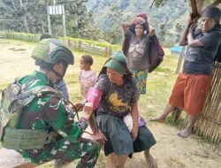 Satgas Yonif 614/RJP Berikan Pelayanan Kesehatan Gratis untuk Masyarakat Lanny Jaya