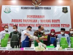 TNI-Polri-Kejaksaan Barito Kuala Bersinergi, Musnahkan Bukti Kejahatan