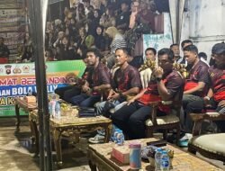 Dalam Rangka Final Kejuaraan Bola Volly Piala Kapolres Ketapang Kapten Inf Budi Santoso Turut Hadir