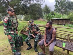 Satgas Yonif 614/RJP Bangun Hubungan Erat dengan Masyarakat di Pirime