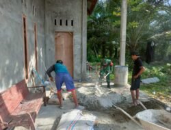 Babinsa Posramil 05/PC Kodim 0105/Aceh Barat Wujudkan Kepedulian Lewat Aksi Nyata