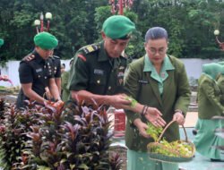 Mengenang Jasa Para Pahlawan, Kodim 1003/HSS Gelar Ziarah Rombongan Dalam Rangka HUT Kodam VI/Mulawarman Ke 67