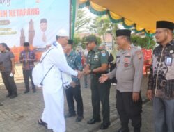 Dandim 1203/Ketapang Beserta Forkopimda Menyambut Kedatangan Jama’ah Haji Kabupaten Ketapang Tahun 1446 H/2025 M
