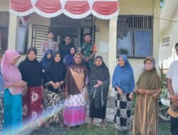 Babinsa Kodim 0114/Aceh Jaya Dampingi Penyaluran BLT DD 2025 di Desa Alue Punti, Pastikan Bantuan Tepat Sasaran