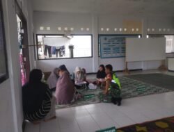 Babinsa Setia Bakti Bersama Puskesmas Berantas Stunting dan Lahirkan Generasi Unggul di Lhok Glumpang