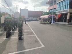 Personel Kodim 1004/KTB Dukung Apel Kegiatan Operasi Kepolisian Kewilayahan “Patuh Intan 2025′ di Polres Kotabaru