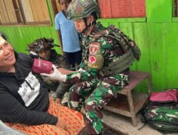 Satgas Yonif 614/RJP Berikan Pengobatan Gratis kepada Warga Papua