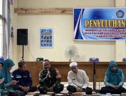 PAAREDI: Babinsa Koramil 1003-02/Padang Batung Berpartisipasi Dalam Penyuluhan Untuk Orang Tua Menghadapi Era Digital