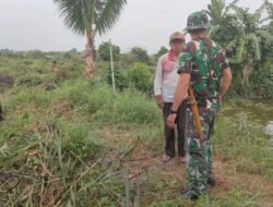 Koramil 1001-06/Amuntai Utara Gelar Karya Bakti Pembersihan Saluran Air