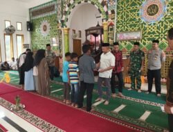 Danramil dan Kapolsek Panga Hadiri Acara Tepung Tawar Bupati dan Wakil Bupati untuk Ibadah Umroh