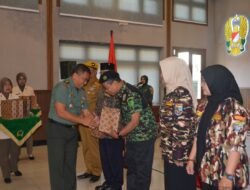 Mempererat Silaturahmi dan Wawasan Kebangsaan: Korem 083/Bdj Gelar Komsos