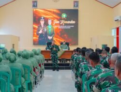 Dandim 1001/HSU-BLG Berikan Jam Komandan kepada Prajurit, PNS, dan Persit