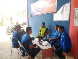 Babinsa Koramil 02/Woyla, Laksakan Komsos dengan Anggota BPBD Unit Woyla yang Ada di Wilayah Binaan