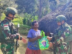 Satgas Yonif 614/RJP Jalin Silaturahmi dengan Warga Desa Yumaneri melalui Kunjungan Rumah