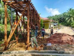 TMMD 125 Kutai Timur Bangun Penampungan Air Bersih di Desa Suka Rahmat