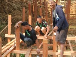 Fondasi Kokoh Jembatan TMMD Kodim Kutai Timur di Suka Rahmat: Kunci Pemulihan Ekonomi Desa