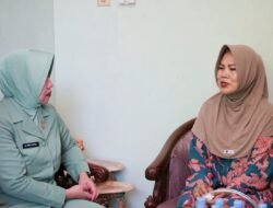Menghormati Warakawuri: Persit KCK Koorcab Rem 081 PD V/Brawijaya Berikan Bantuan Sosial