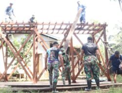 Satgas TMMD Kutai Timur Kejar Target: Pemasangan Lantai Penampungan Air Bersih di Suka Rahmat