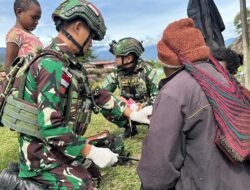 Wujud Kepedulian Satgas Yonif 614/RJP terhadap Kesehatan Masyarakat Papua