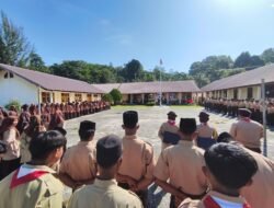 Danramil 03/Setia Bakti Hadiri Perayaan HUT Pramuka ke-64 dan Penyerahan Piagam Penghargaan Sekolah Berprestasi di Wilayah Setia Bakti