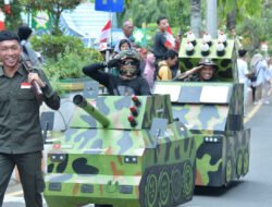 Pawai Karnaval Kemerdekaan RI ke 80: Komandan Kodim 1003/HSS Berikan Dukungan dan Apresiasi
