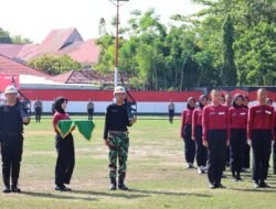 Kasdim 1001/HSU-BLG Tinjau Gladi Bersih Upacara HUT ke-80 Kemerdekaan RI di Amuntai