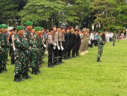 Kodim 1005/Barito Kuala Turut Serta dalam Upacara Penurunan Bendera HUT ke-80 RI