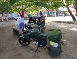 Babinsa Koramil 05/Panga Ajak Siswa SMPN 1 Panga Gemar Membaca Lewat Motor Pintar
