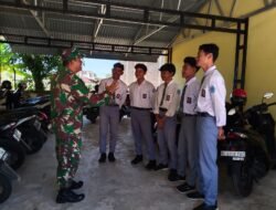 Babinsa Koramil 06/Kluet Utara Berikan Pembinaan kepada Siswa, Fokus pada Belajar dan Bakat Positif