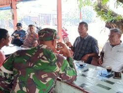 Sinergi Babinsa dan Babinkamtibmas Koramil 03 Setia Bakti Tingkatkan Komsos di Desa Sawang, Perkuat Keamanan dan Kemanunggalan