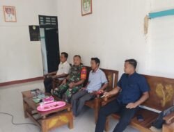 Jalin Silaturahmi, Babinsa Jelai Hulu Kopda Joko Slamet Gelar Komsos dengan Warga Desa Asam Jelai
