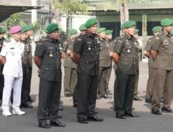 Pangdam V/Brawijaya Pimpin Upacara Bendera, Tekankan Pentingnya Bijak dalam Menyikapi Informasi