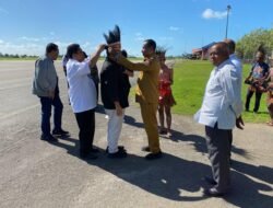 Dirjen Otda Tiba di Merauke, Disambut Gubernur Papua Selatan dengan Pengamanan Personel Korpasgat