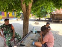 Babinsa Koramil 1602-04/Maurole Gelar Komsos dan Pamwil di Desa Ndondo Barat
