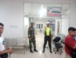 Babinsa Ende Kawal Keamanan dan Komsos di Pelabuhan IPPI