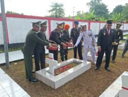 Satgas Korpasgat Ikuti Upacara Ziarah Nasional Peringati HUT ke-80 TNI di Nabire