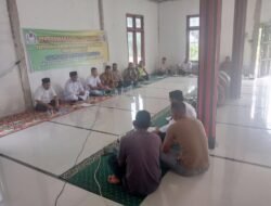 Mewakili Danramil, Sertu Mukhlis Hadir Pada Musyawarah Penetapan APBD dan Musdes