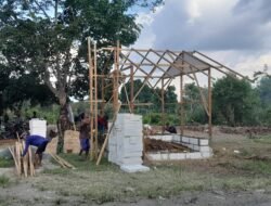 Bentuk Nyata Kepedulian TNI, Pos Kamling Hadir di Tengah Warga Desa Tumih