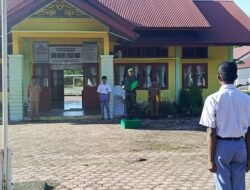 Danposramil Pasie Raya Jadi Pembina Upacara di SMK Negeri Pertanian Pasie Raya