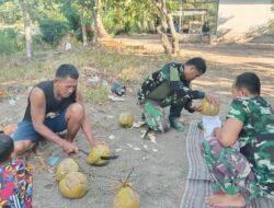 Siang yang Cerah di Tumih: TNI dan Warga Pecahkan Kelapa, Pecahkan Jarak