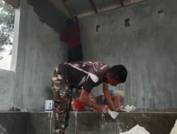 Pantang Mundur! Satgas TMMD Kodim 1005/Batola Tuntaskan Pos Kamling di Desa Tumih