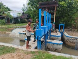 Babinsa Pastikan Ketersediaan Air untuk Pertanian, Dukung Swasembada Pangan