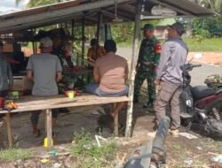 Babinsa Kodim 1010/Tapin dan Komduk Gelar Patroli Teritorial di Desa Bakarangan