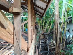 TMMD Kejar Target, Pemasangan Atap dan Dinding Kayu Digenjot