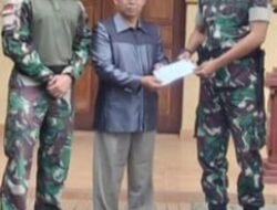Pos Satgas Korpasgat Moanemani Salurkan Bantuan Bahan Bangunan untuk Masjid dan Gereja di Dogiyai