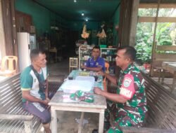 Babinsa Pos Ramil Darul Hikmah Ajak Warga Jaga Keamanan dan Waspada Saat Musim Hujan