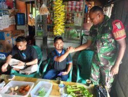 Babinsa Koramil 01/Jaya Koordinasi dengan Pengawas PDAM Terkait Ketidakstabilan Pasokan Air Bersih